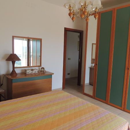 Casa Vacanza “Belvedere Sullo Ionio “ Rotondella Exterior foto